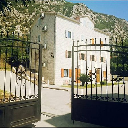 Villa San Marco Kotor Exteriör bild